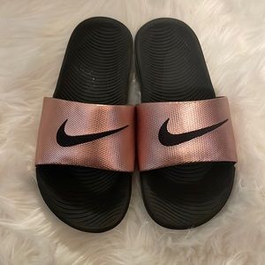 Nike slides